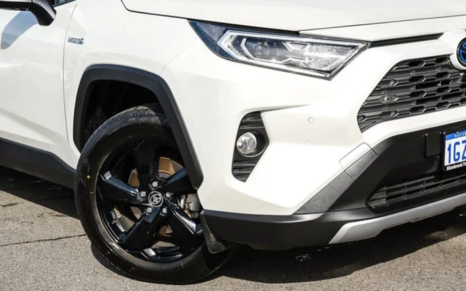 2020 Toyota RAV4 Cruiser