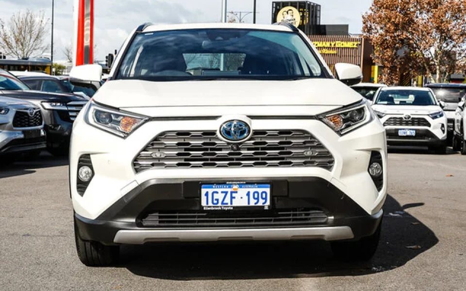 2020 Toyota RAV4 Cruiser