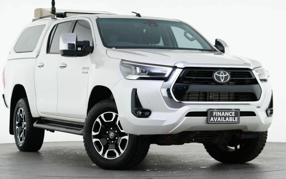 2020 Toyota Hilux 4x4 SR5