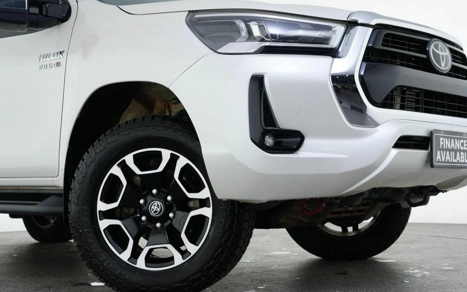 2020 Toyota Hilux 4x4 SR5