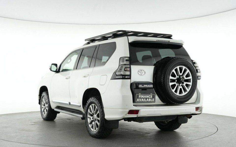 2020 Toyota Prado Kakadu
