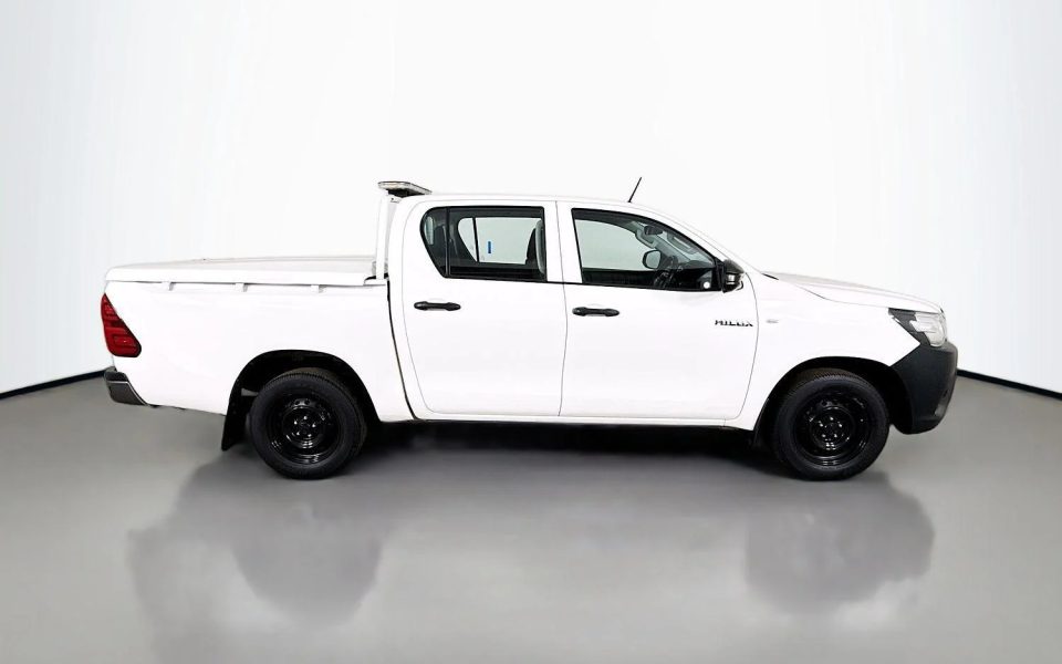 2016 Toyota Hilux Workmate