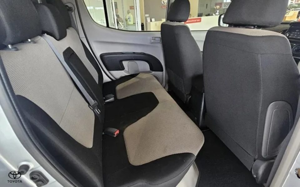 2015 Mitsubishi Triton GLX