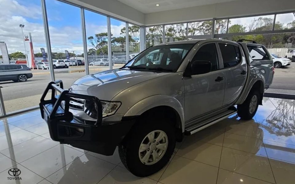 2015 Mitsubishi Triton GLX