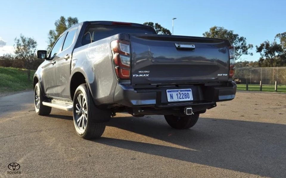 2025 Isuzu D-MAX LS-U