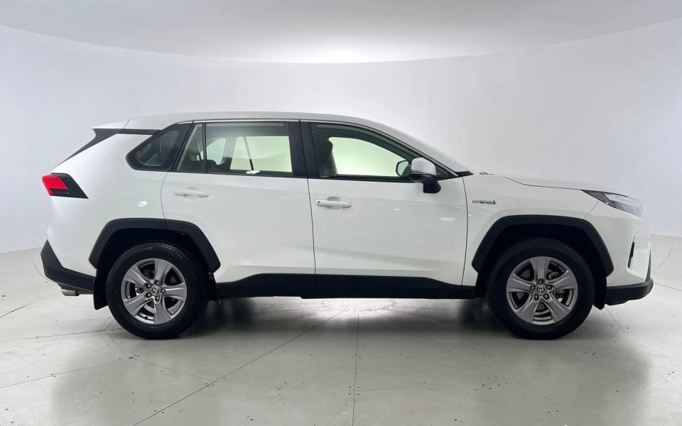 2024 Toyota RAV4 Hybrid GX-2WD