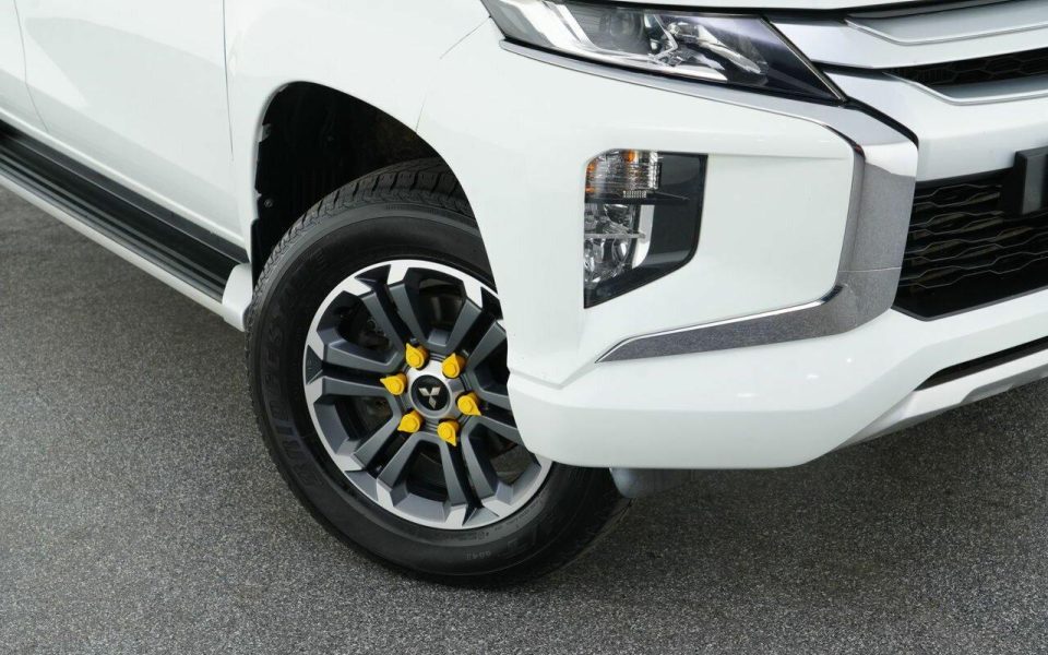 2020 Mitsubishi Triton GLX-R