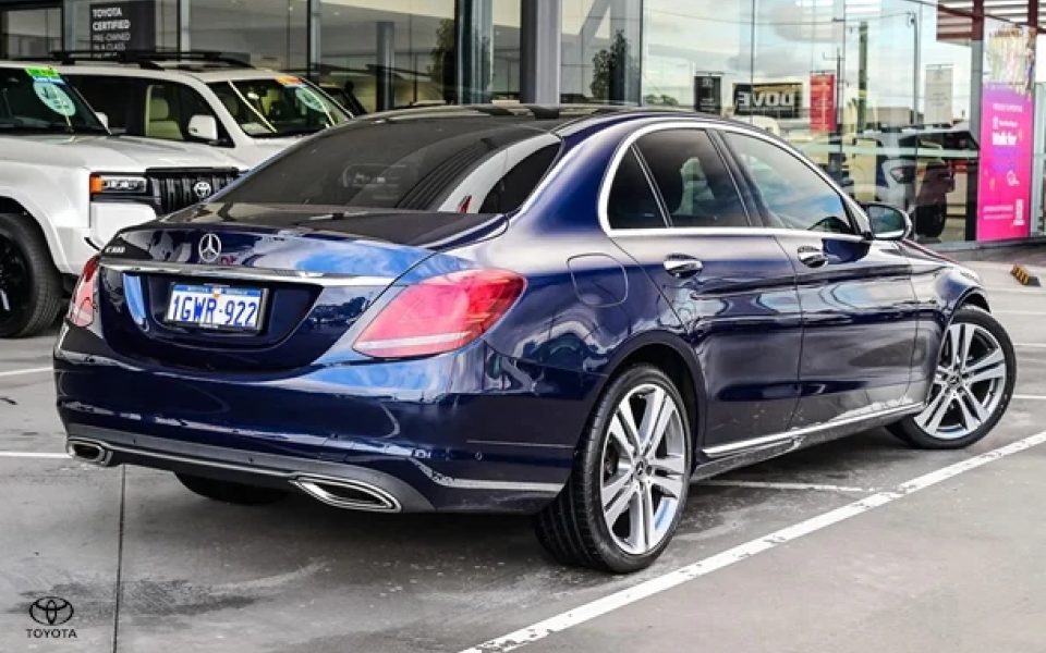 2019 Mercedes-Benz C-Class C300