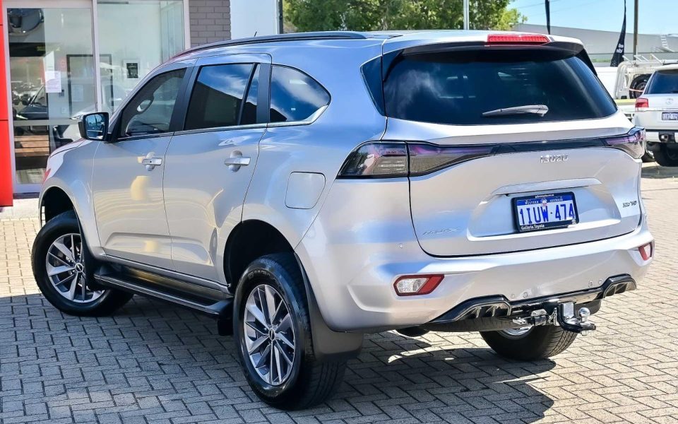 2025 ISUZU MU-X LS-U