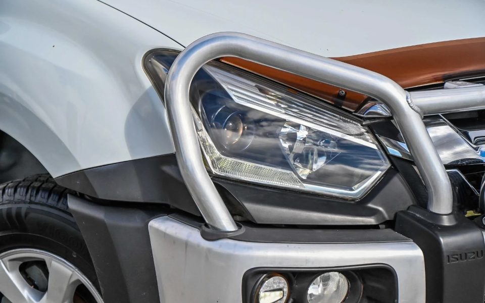 2019 Isuzu D-MAX LS-M