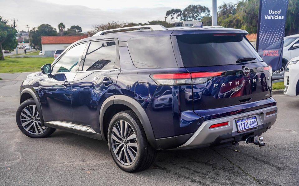 2023 Nissan PATHFINDER Ti-L