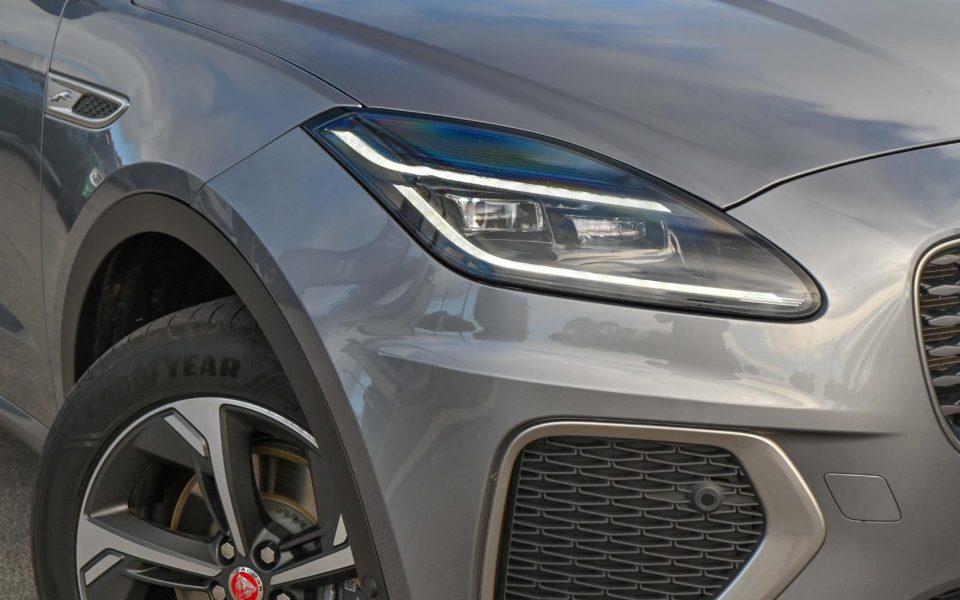 2021 Jaguar E-PACE P250 R-Dynamic SE