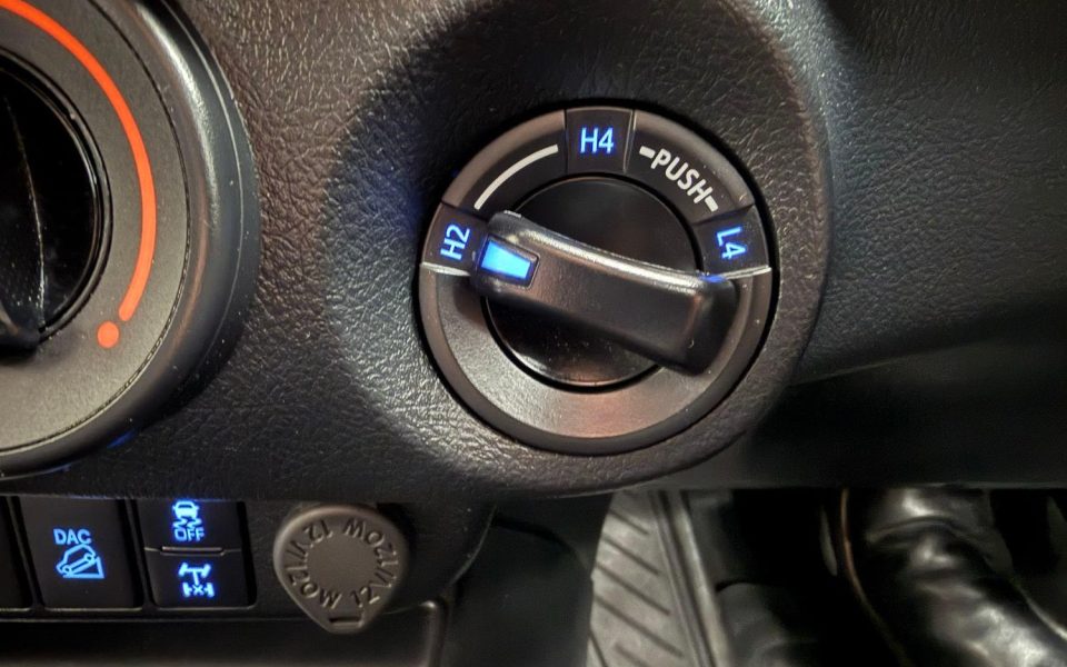 2021 Toyota Hilux SR