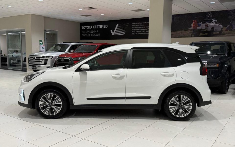 2022 Kia Niro Plus Hybrid S