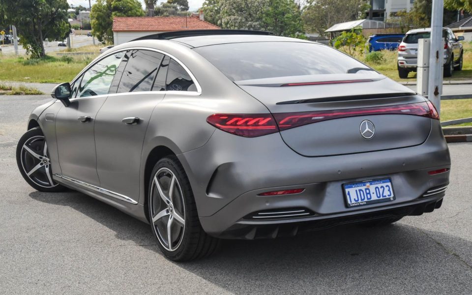 2023 MERCEDES-BENZ EQE EQE300