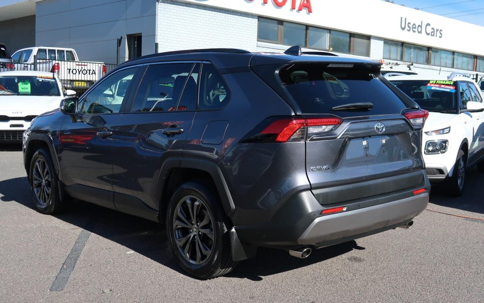 2024 Toyota RAV4 GXL-2WD