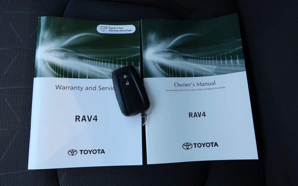2024 Toyota RAV4 GXL-2WD