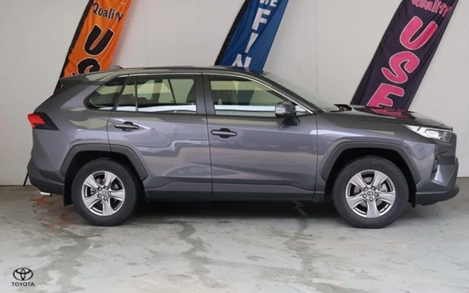 2024 Toyota RAV4 GX-2WD