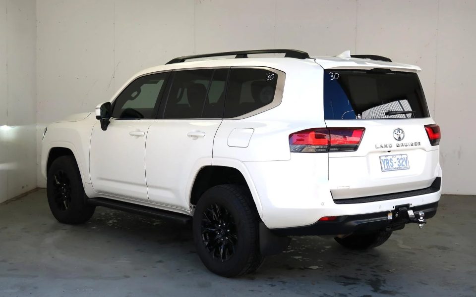 2021 Toyota Landcruiser VX