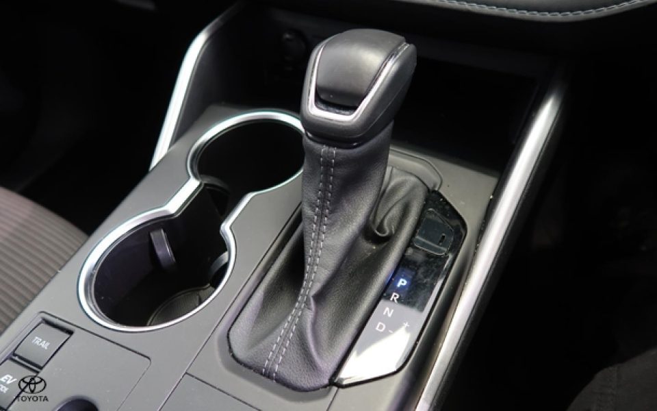 2024 Toyota Kluger GX
