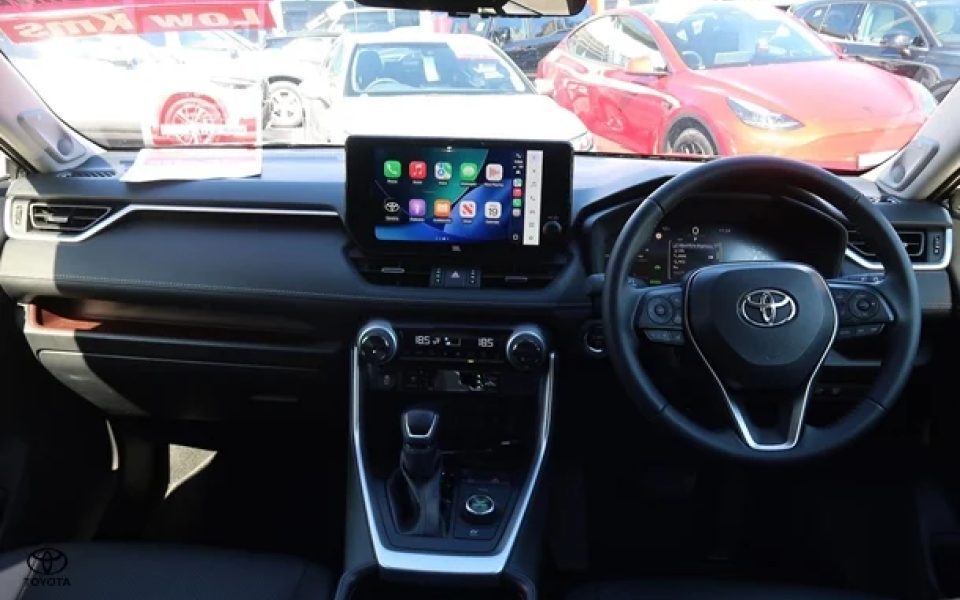2025 Toyota RAV4 Cruiser
