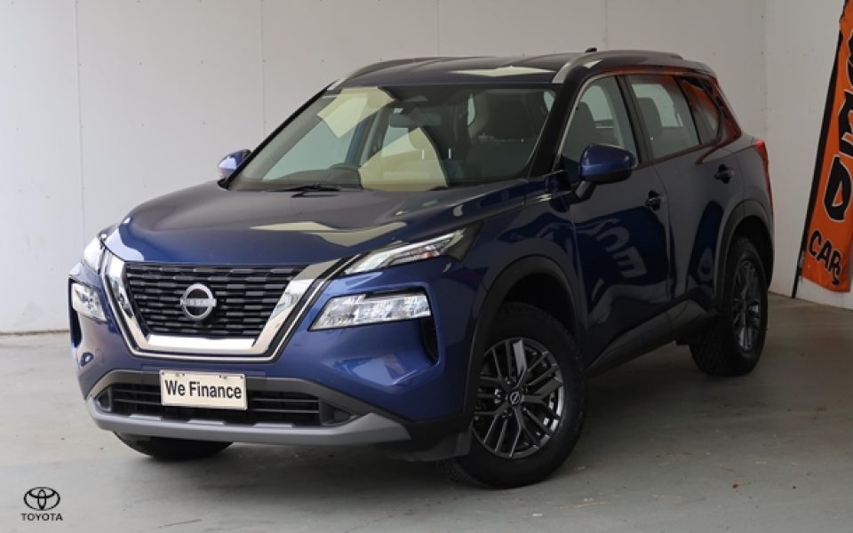 2023 Nissan X-TRAIL ST