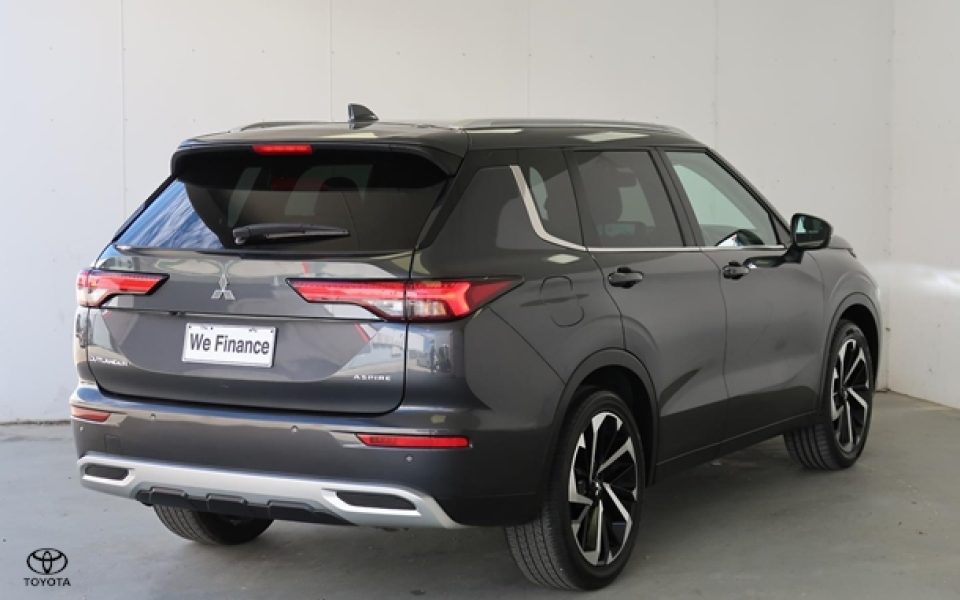 2024 Mitsubishi Outlander Aspire