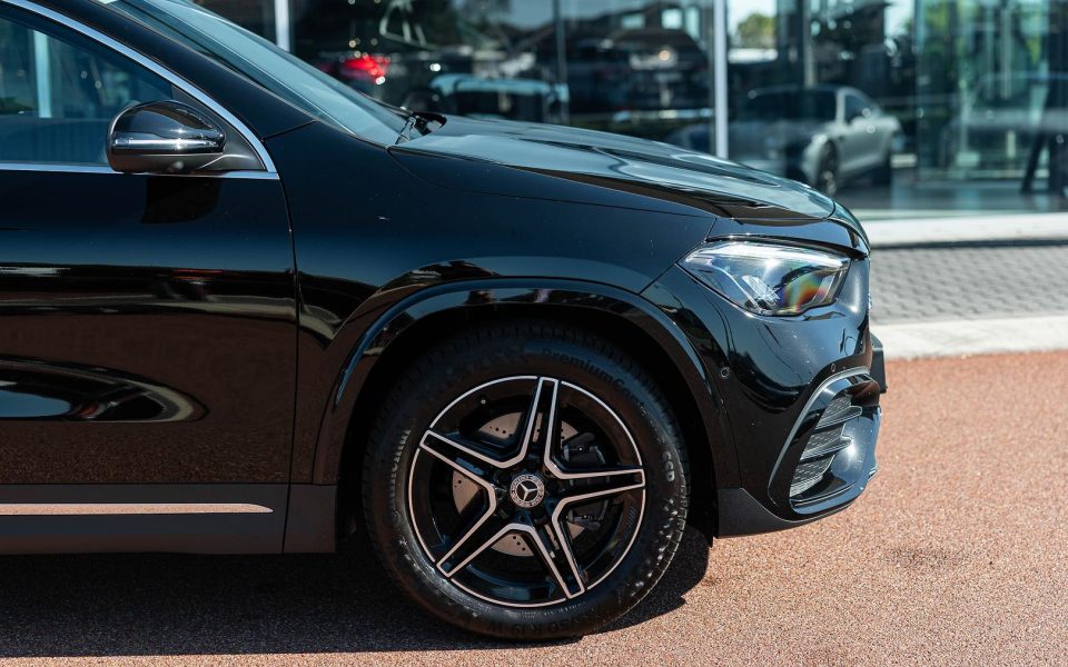 2025 Mercedes-Benz GLA-Class GLA200 Auto