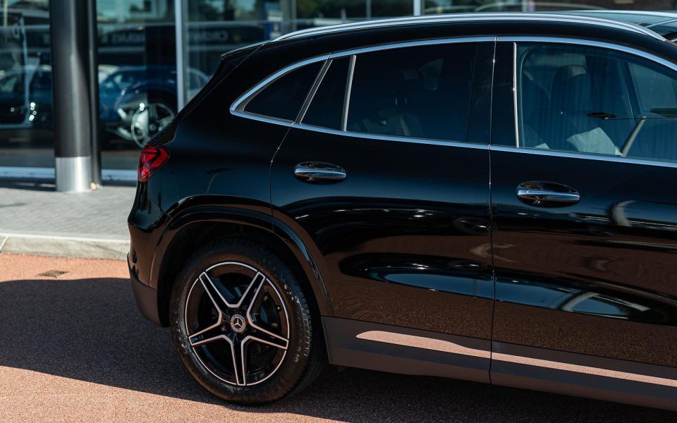 2025 Mercedes-Benz GLA-Class GLA200 Auto