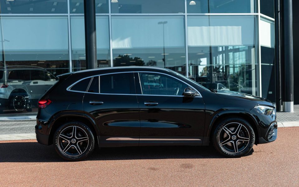2025 Mercedes-Benz GLA-Class GLA200 Auto