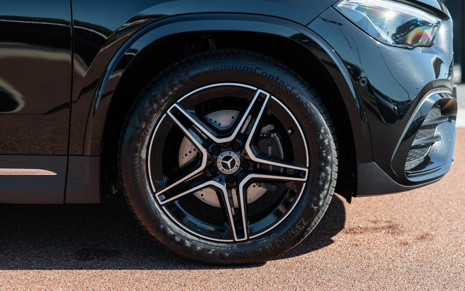 2025 Mercedes-Benz GLA-Class GLA200 Auto
