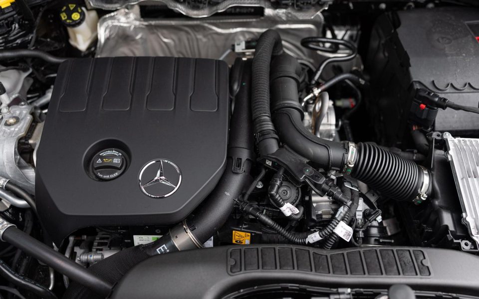 2025 Mercedes-Benz GLA-Class GLA200 Auto