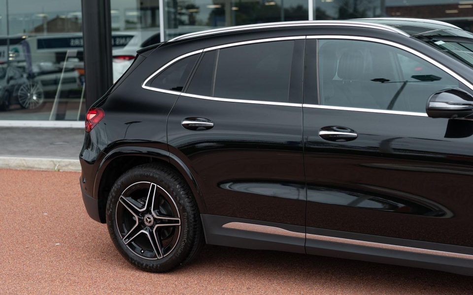 2025 Mercedes-Benz GLA-Class GLA200 Auto