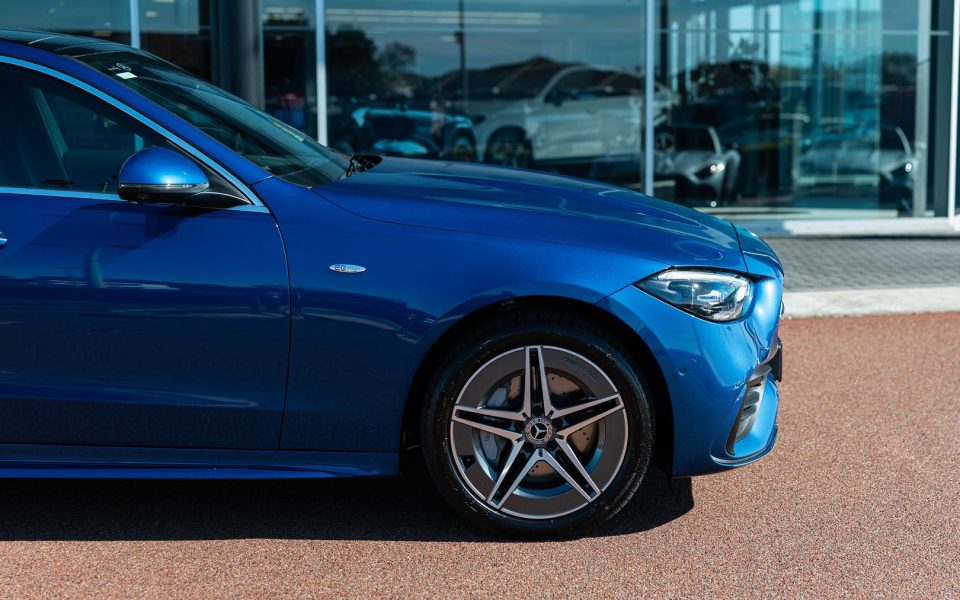 2025 Mercedes-Benz C-Class C350 e Auto