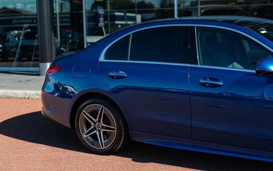 2025 Mercedes-Benz C-Class C350 e Auto