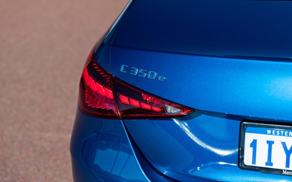2025 Mercedes-Benz C-Class C350 e Auto