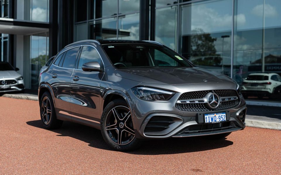 2025 Mercedes-Benz GLA-Class GLA200 Auto