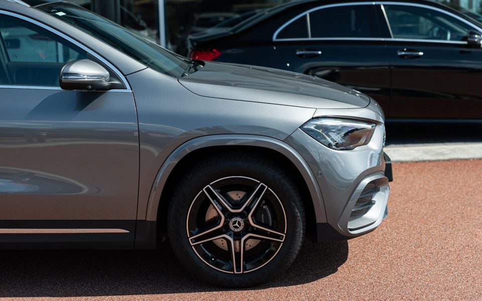 2025 Mercedes-Benz GLA-Class GLA200 Auto