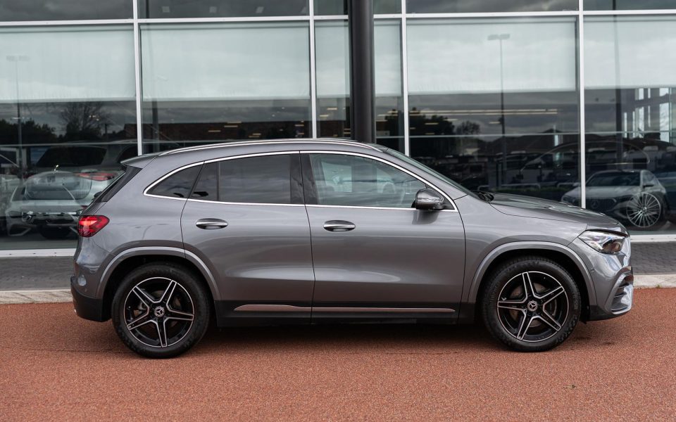 2025 Mercedes-Benz GLA-Class GLA200 Auto
