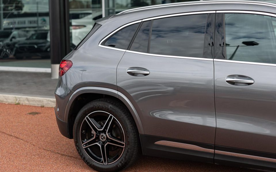 2025 Mercedes-Benz GLA-Class GLA200 Auto