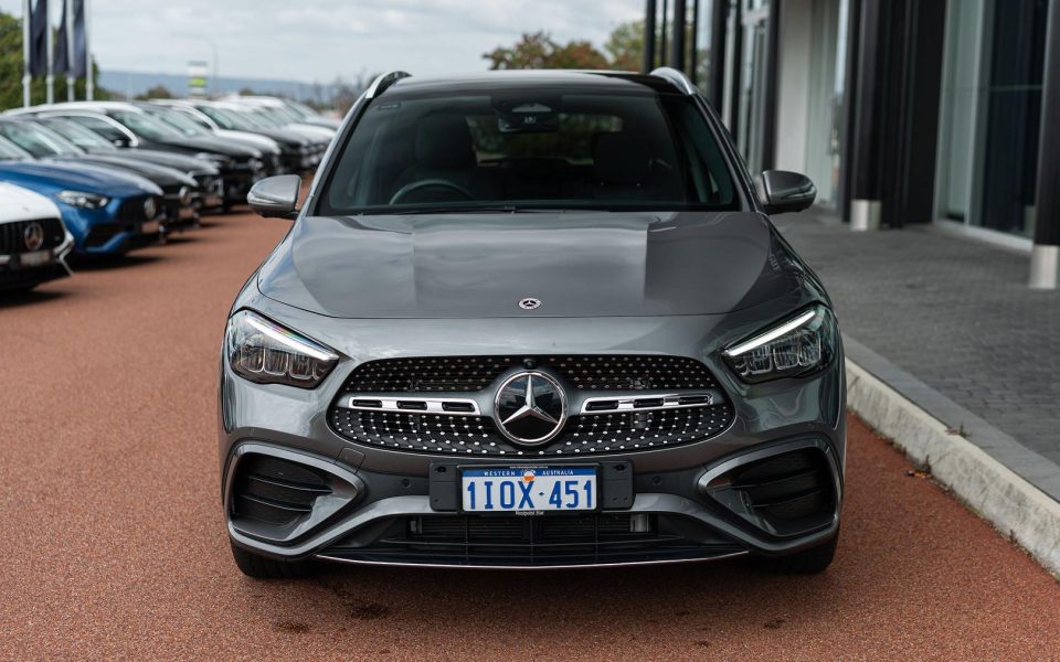 2025 Mercedes-Benz GLA-Class GLA200 Auto