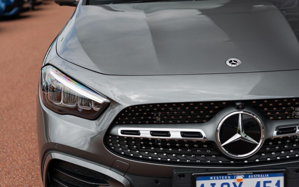2025 Mercedes-Benz GLA-Class GLA200 Auto