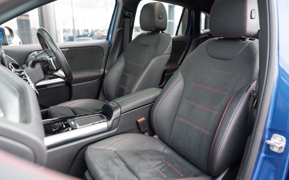 2025 Mercedes-Benz GLA-Class GLA200 Auto