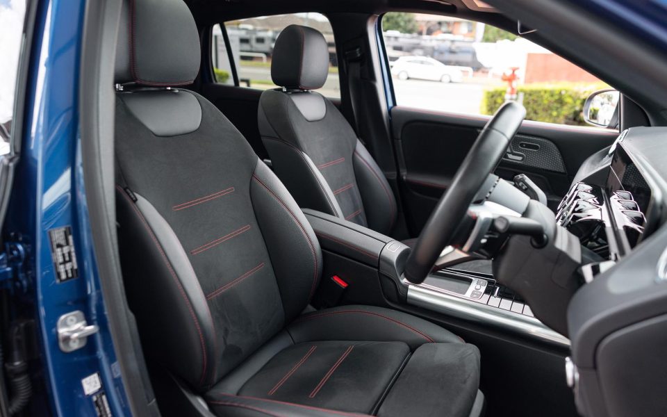 2025 Mercedes-Benz GLA-Class GLA200 Auto