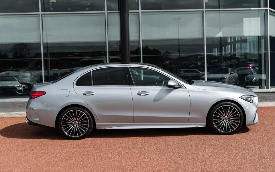 2025 Mercedes-Benz C-Class C300 Auto