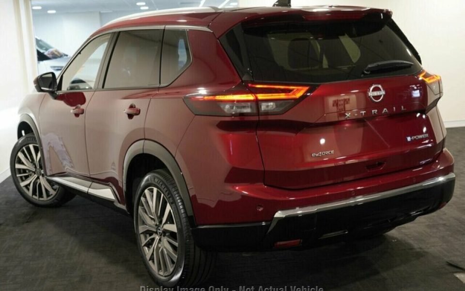 2026 Nissan X-Trail Ti-L e-4ORCE e-POWER Wagon (Scarlet) New Car