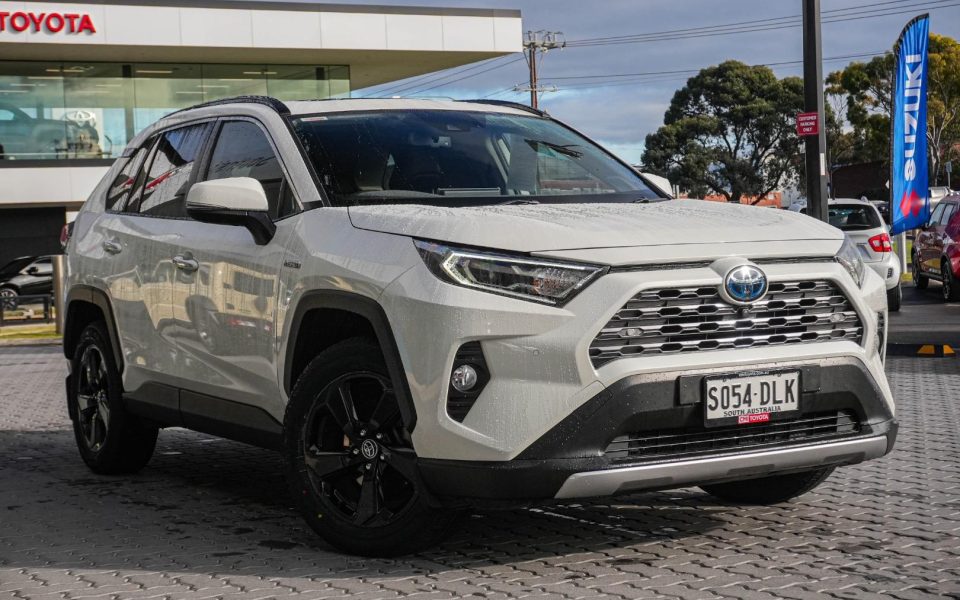 2020 Toyota Rav4 Hybrid Cruiser-AWD