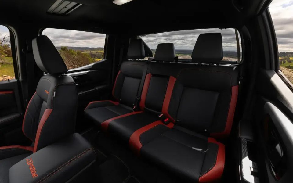 Nissan Navara Gallery