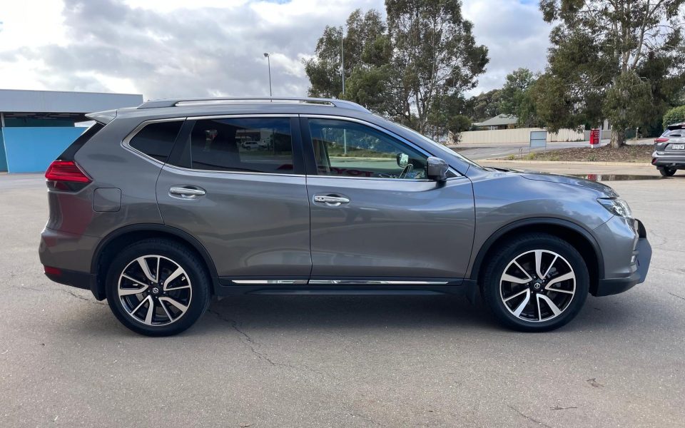 2020 Nissan X-TRAIL TL