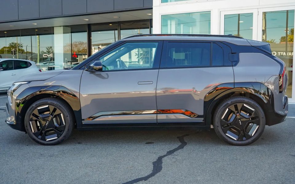 2026 Kia EV3 SV MY27 GT-Line 2WD Long Range Shale Grey 1 Speed Reduction Gear Wagon